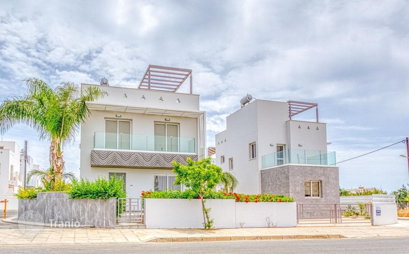 3-комнатная вилла 121 м² в Айя-Напе, Кипр