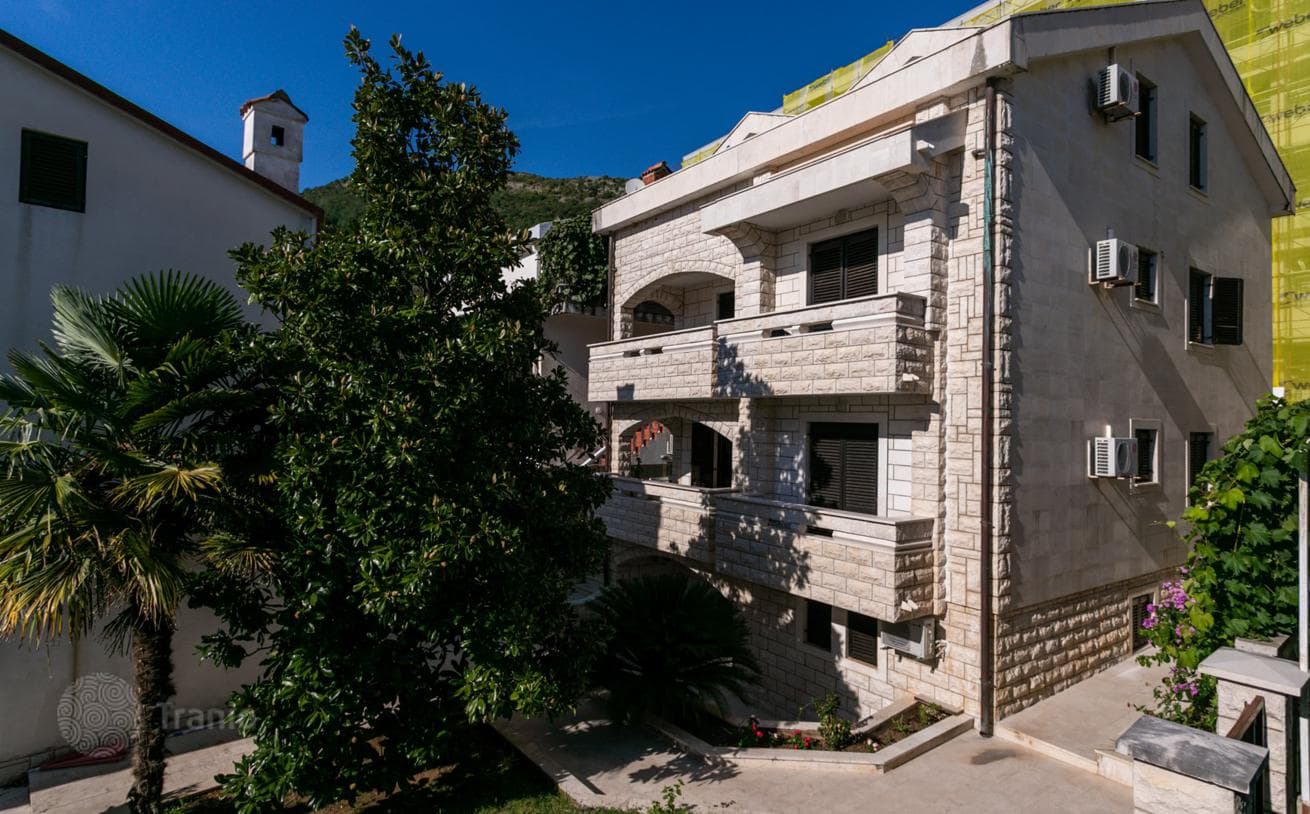 14-комнатная вилла 417 м² в городе Будва, Черногория