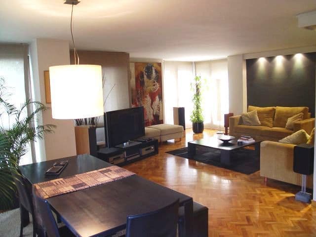 Квартира в Барселоне, Испания, 120 м2