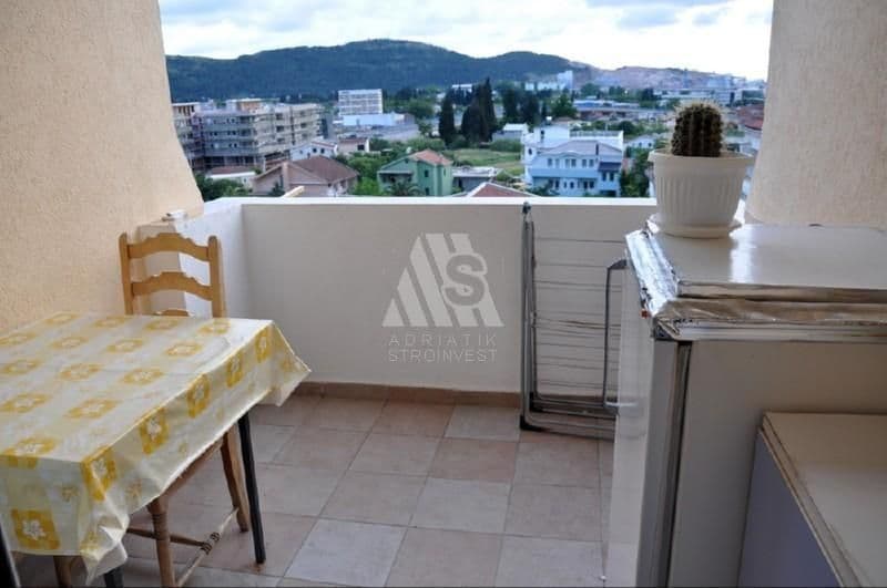 Квартира в Баре, Черногория, 85 м2
