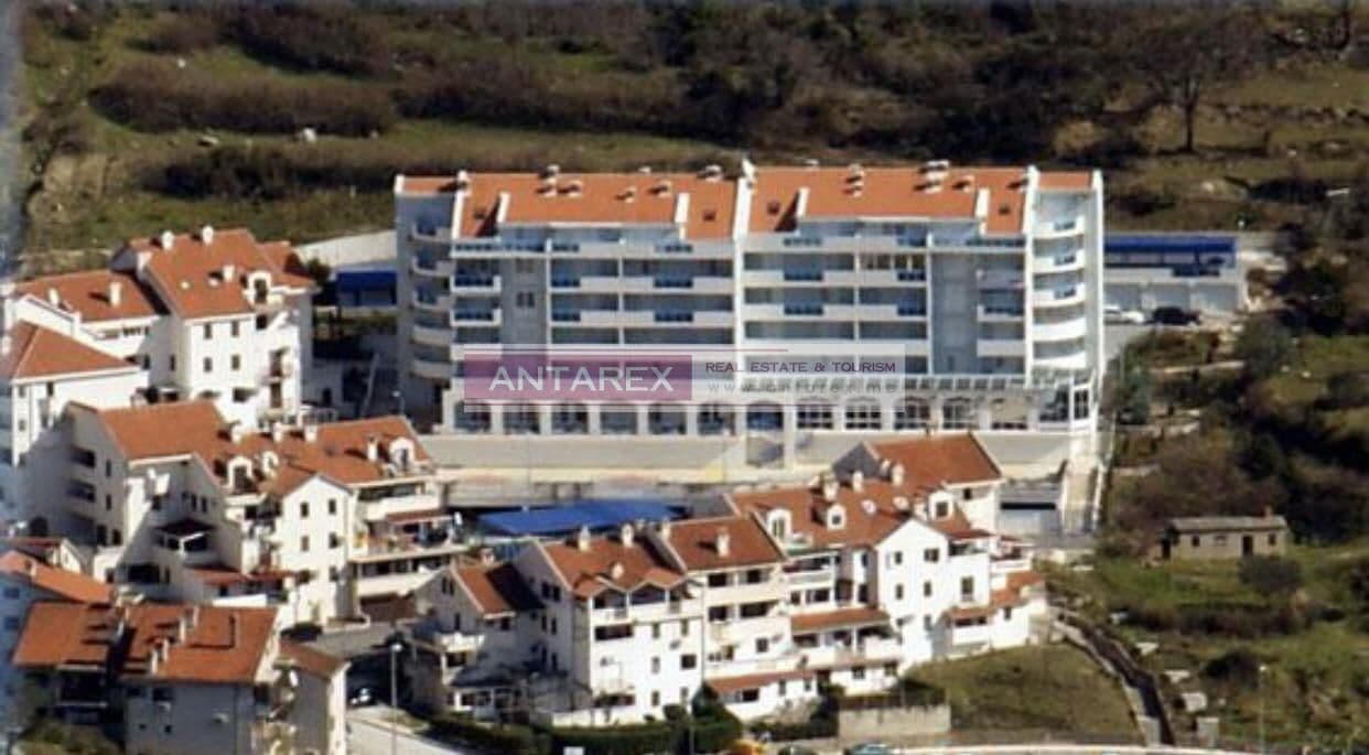 Апартаменты в Доброте, Черногория, 47 м2, фото 5