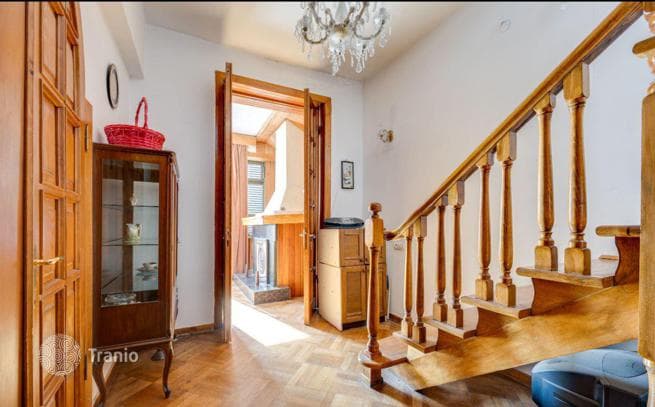 5-комнатная квартира 182 м² в Сабуртало, Грузия