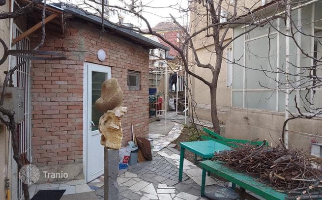 9-комнатный дом в городе 570 м² в Сабуртало, Грузия
