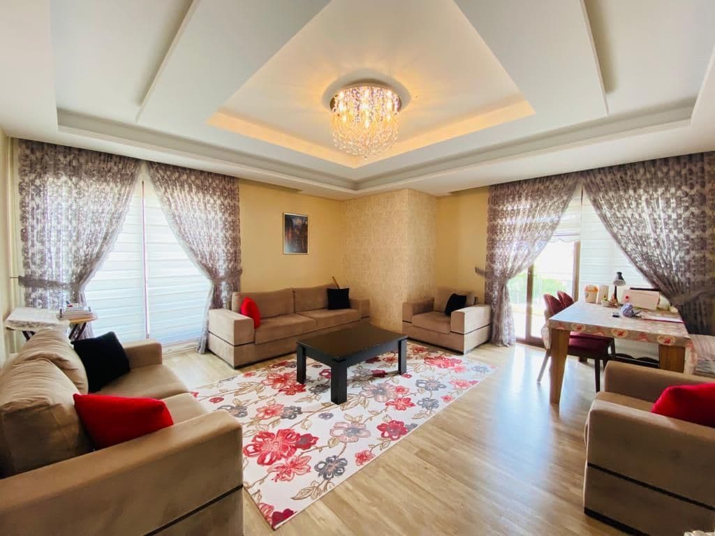 Квартира в Мерсине, Турция, 175 м2