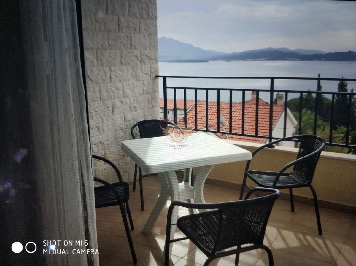 Квартира в Херцег-Нови, Черногория, 56 м2