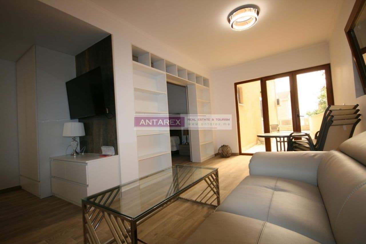 Апартаменты в Ластве, Черногория, 73 м², фото 3