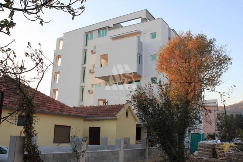Квартира в Баре, Черногория, 46 м2