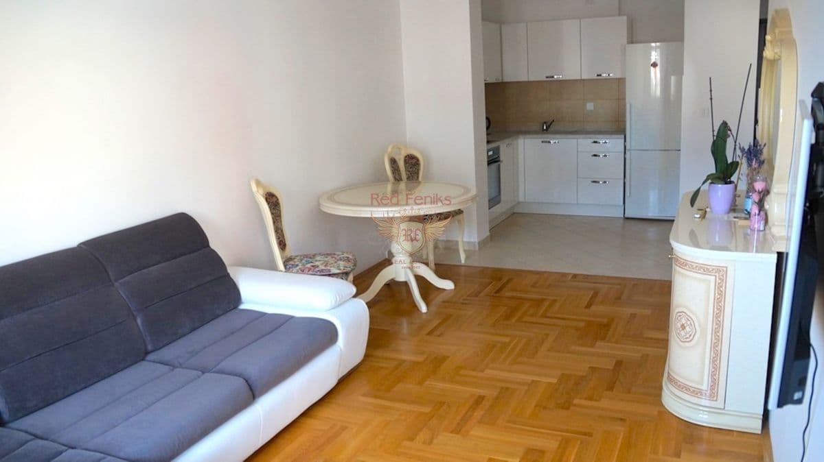 Квартира в Будве, Черногория, 45 м2, фото 4