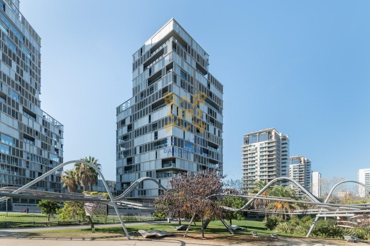 Квартира в Барселоне, Испания, 122 м2