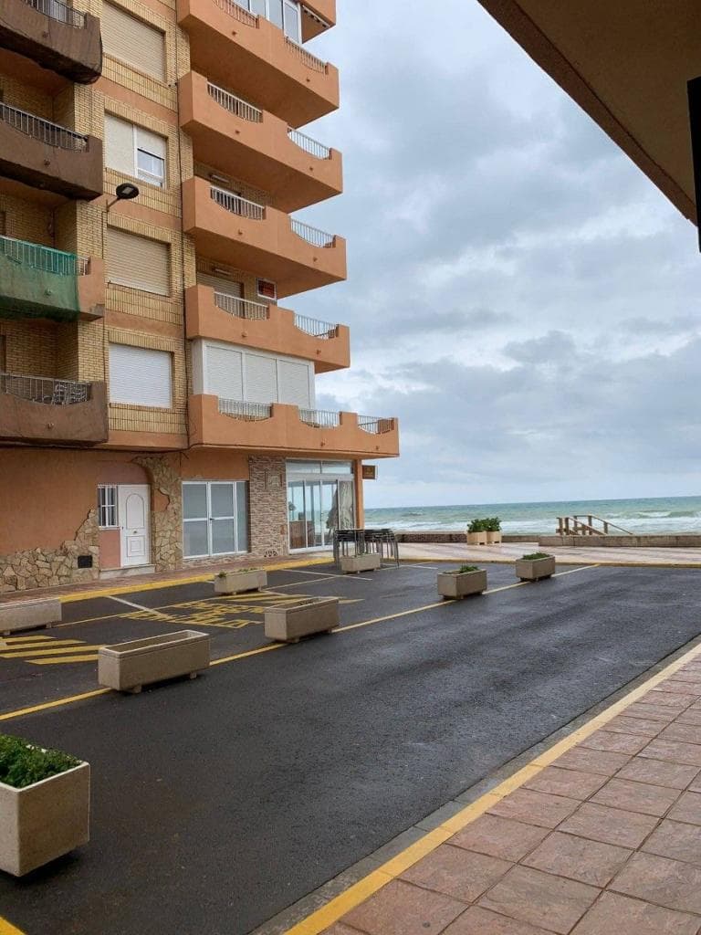 Апартаменты в Валенсии, Испания, 80 м2, фото 2