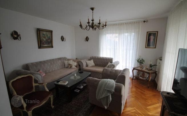 5-комнатный дом в городе 490 м² в Каштел-Старий, Хорватия, фото 4