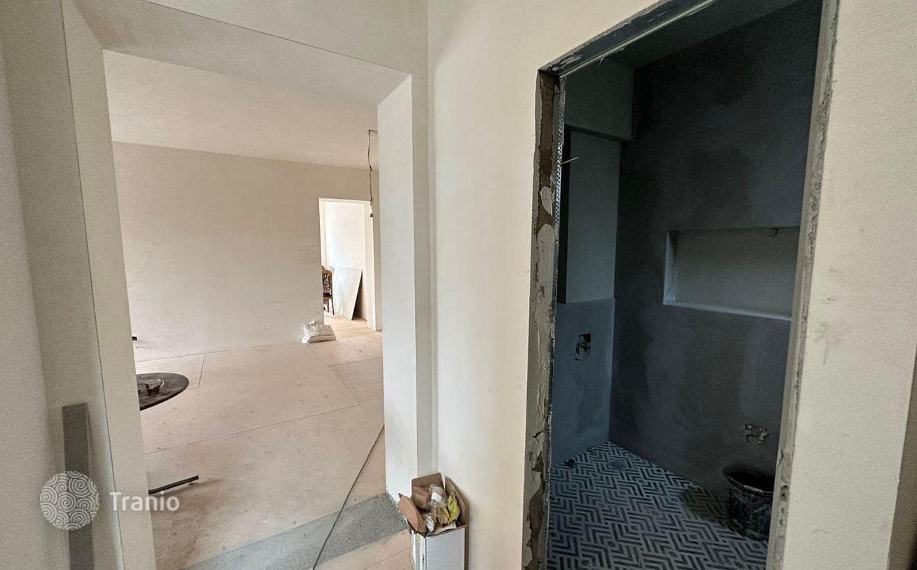 4-комнатный дом в городе 250 м² в Сабуртало, Грузия