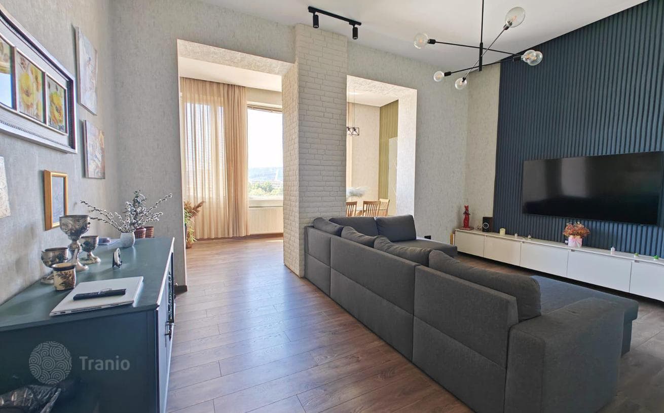 4-комнатная квартира 124 м² в Тбилиси (город), Грузия