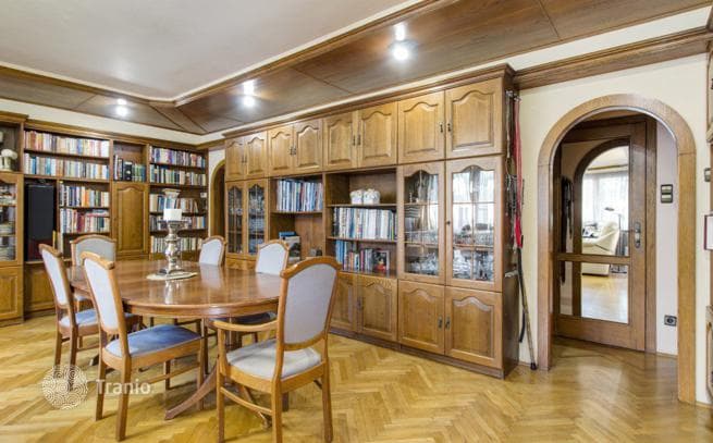 11-комнатный дом в городе 650 м² в Районе XIV (Зугло), Венгрия