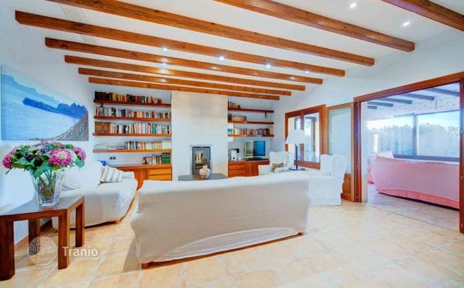 2-комнатная вилла 8141 м² в Коста-д'эн-Бланесе, Испания, фото 3