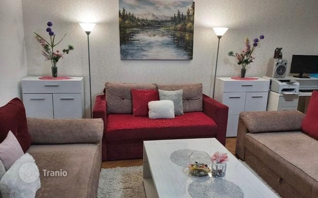 9-комнатный дом в городе 238 м² в городе Будва, Черногория
