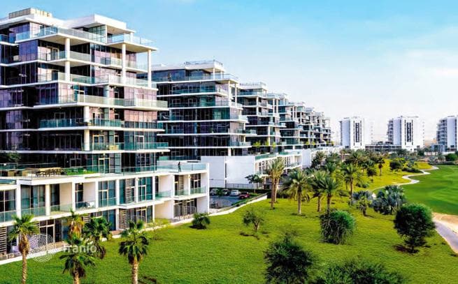 Жилой комплекс Golf Town с полем для гольфа, теннисными кортами и бассейном, DAMAC Hills, Дубай, ОАЭ, фото 4