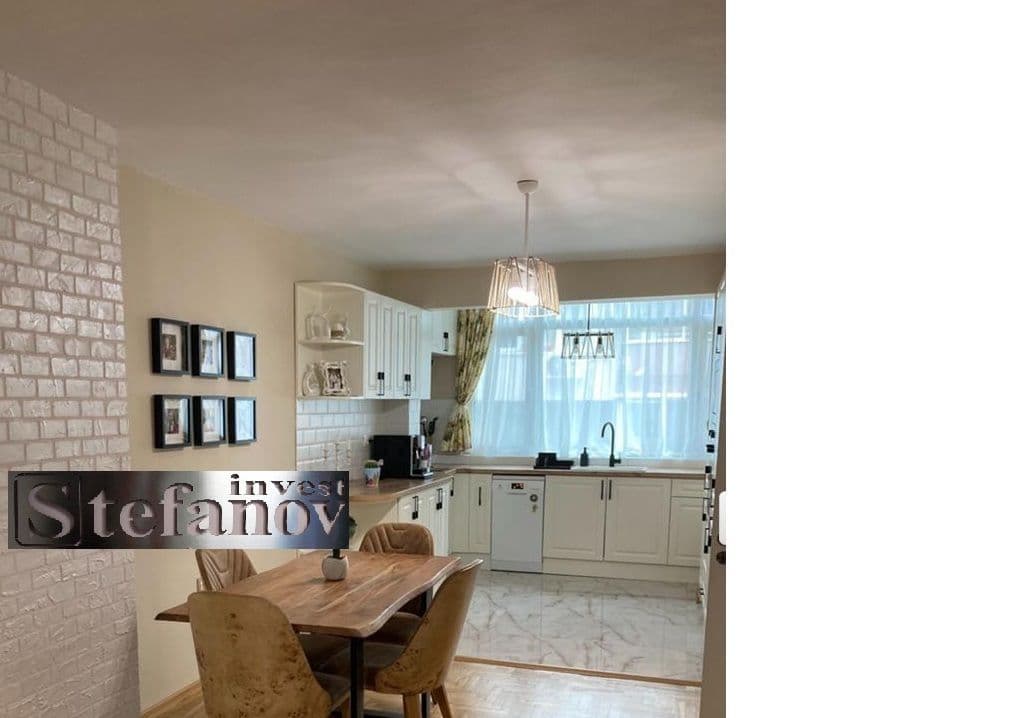 Квартира в Варне, Болгария, 98 м2