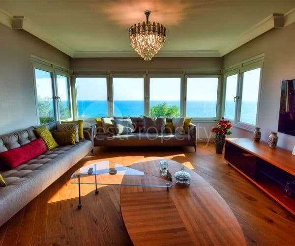 Квартира в Анталии, Турция, 180 м2