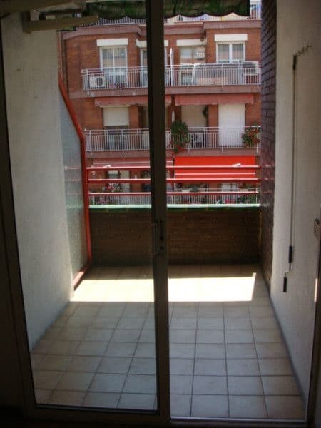 Квартира в Барселоне, Испания, 65 м², фото 4