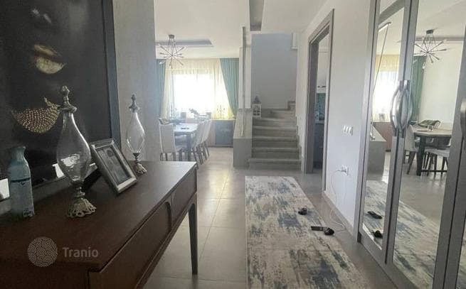 Просторный Duplex 3+1 с панорамным видом в ЖК в районе Каргыджак