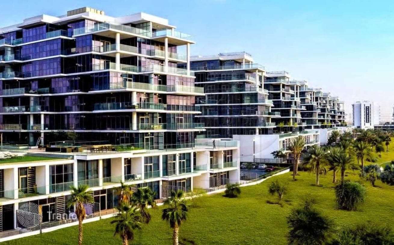 Элитная резиденция Jasmine с зелеными зонами и спа в престижном районе Damac Hills, Дубай, ОАЭ, фото 3