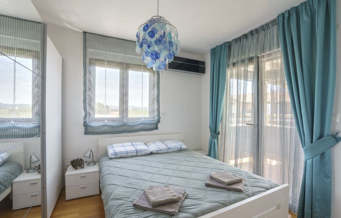 Квартира в Ластве, Черногория, 98 м2