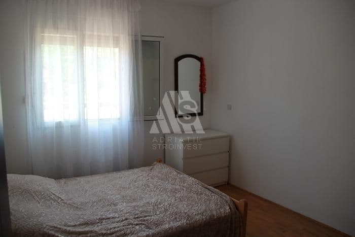 Квартира в Баре, Черногория, 72 м2