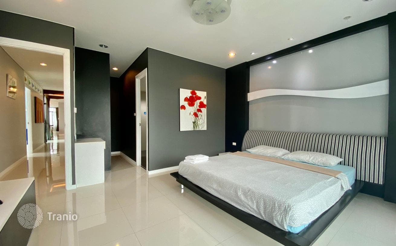 4-комнатные апартаменты в кондо 202 м² в Камале, Таиланд, фото 2
