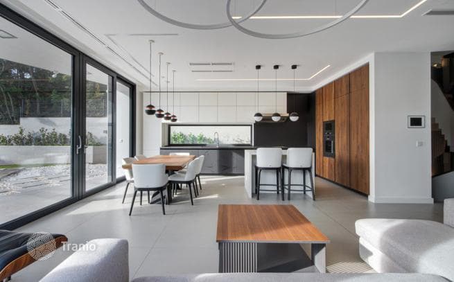 6-комнатный дом в городе 440 м² в Районе II, Венгрия, фото 5