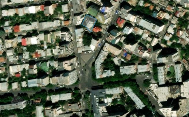 10-комнатный дом в городе 1380 м² в Сабуртало, Грузия, фото 2