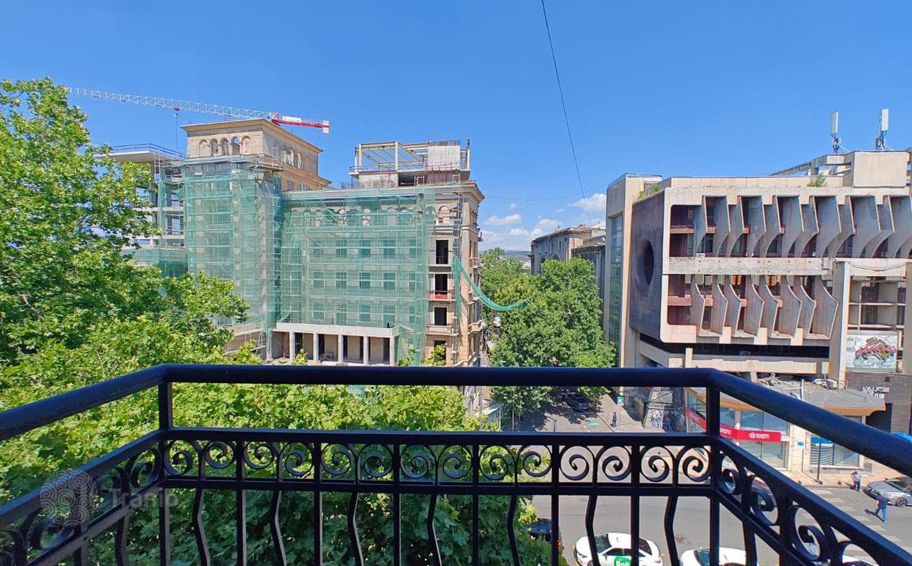 3-комнатная квартира 91 м² в Старом Тбилиси, Грузия