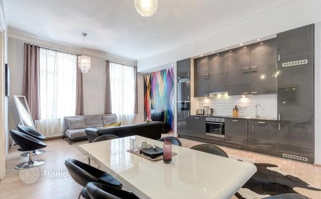 3-комнатная квартира 75 м² в Районе VI (Терезвароше), Венгрия