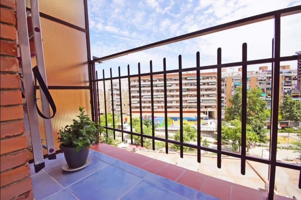 Квартира в Барселоне, Испания, 62 м2