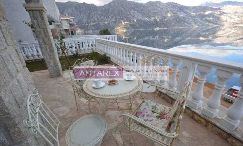 Апартаменты в Костанице, Черногория, 56 м2