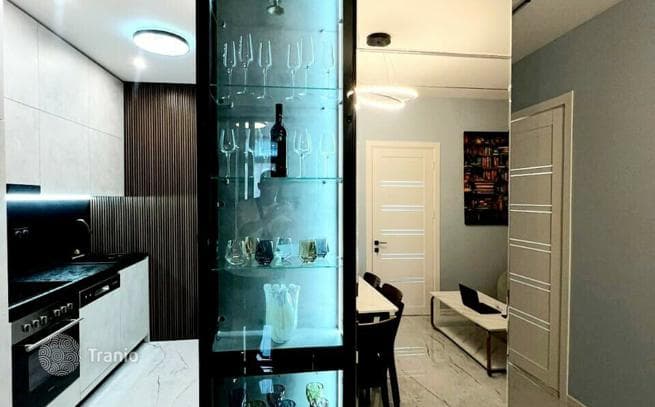 Продается прекрасная трехкомнатная квартира с потрясающим видом на город на берегу моря, фото 4