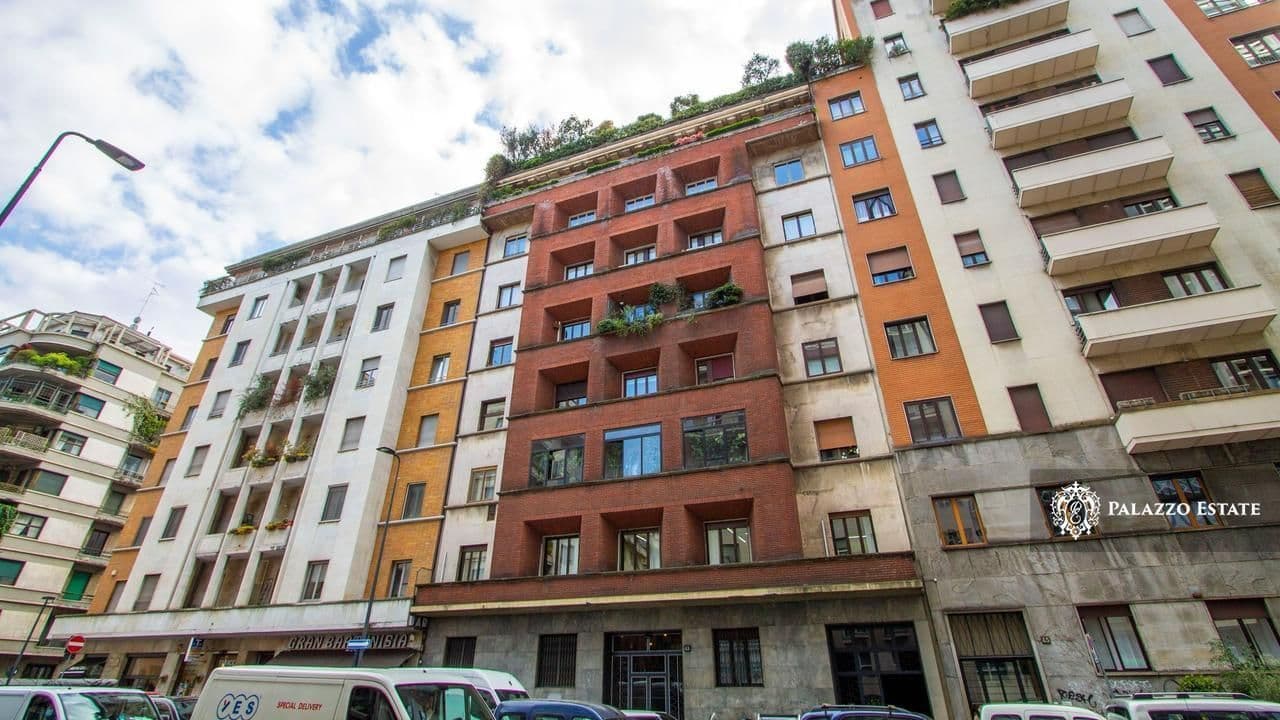 Апартаменты в Милане, Италия, 200 м2
