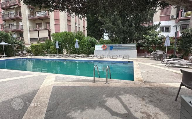 Трёхкомнатная квартира в престижном комплексе, 300 м от пляжа, Лимассол, Кипр