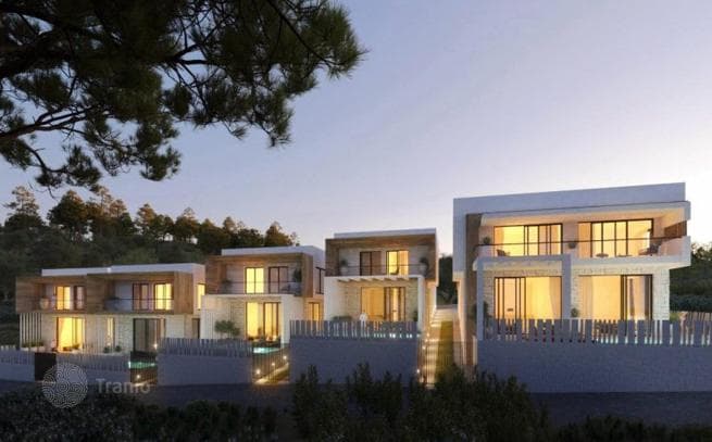 5-комнатная вилла 220 м² в Полихроно, Греция