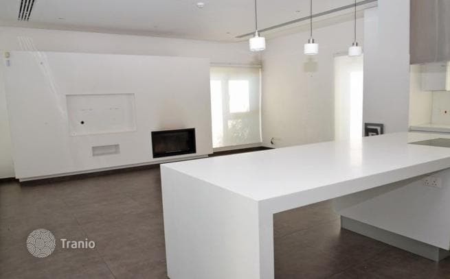 4-комнатная вилла 345 м² в Енгоми, Кипр