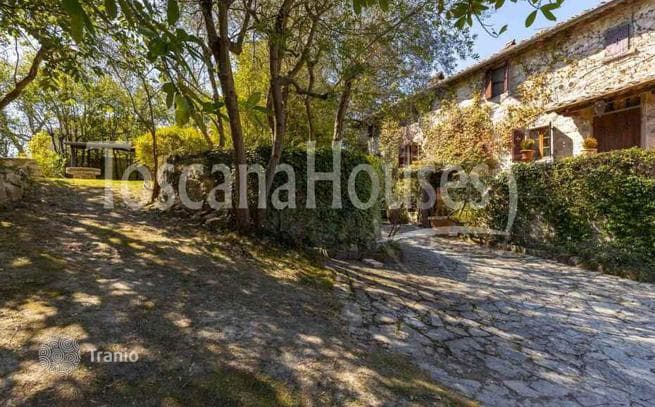 7-комнатная вилла 720 м² в Сиене, Италия