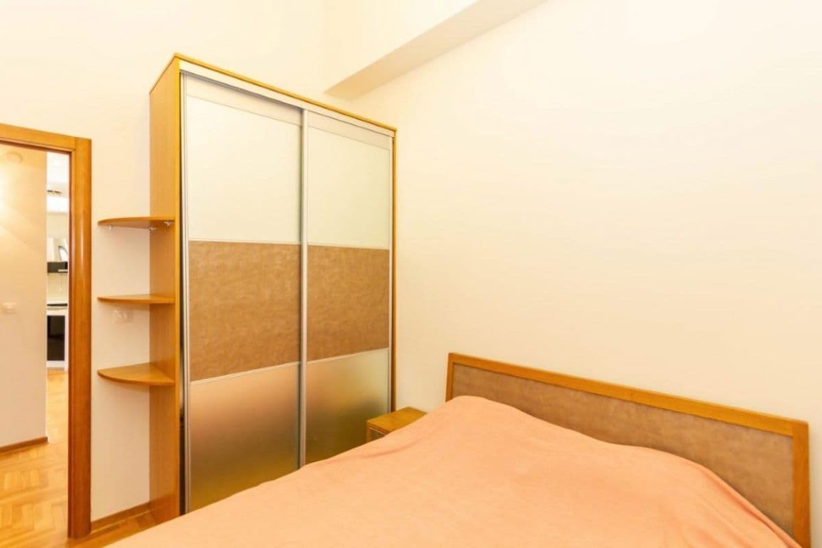 Квартира в Херцег-Нови, Черногория, 121 м2