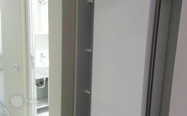Продается прекрасная квартира-студия с потрясающим видом на город на берегу моря, фото 2