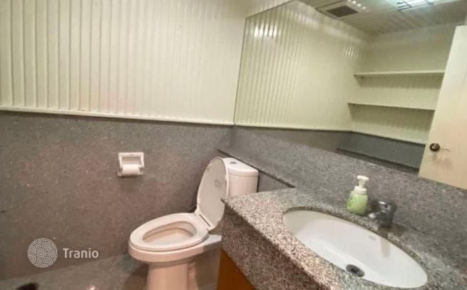 3-комнатные апартаменты в кондо в Ваттхане, Таиланд, фото 2