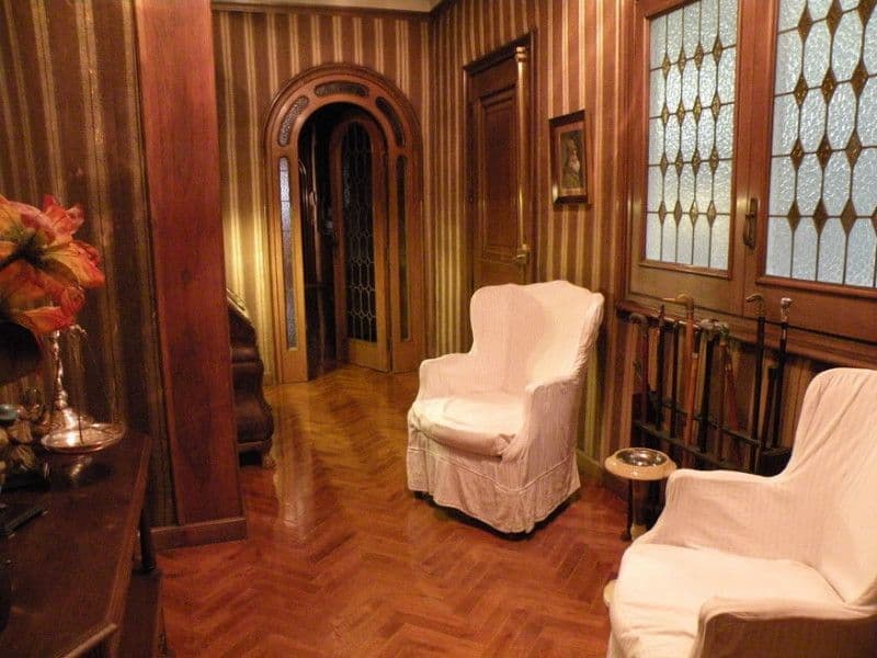 Квартира в Барселоне, Испания, 198 м2