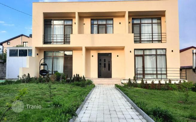 Дом в городе 339 м² в Тбилиси (город), Грузия