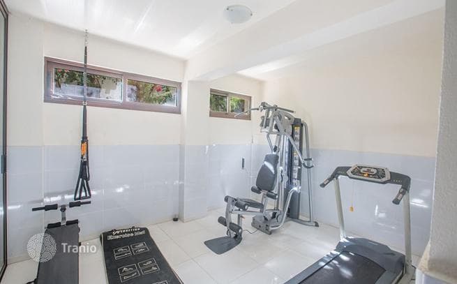 4-комнатная вилла 350 м² в Айя-Напе, Кипр