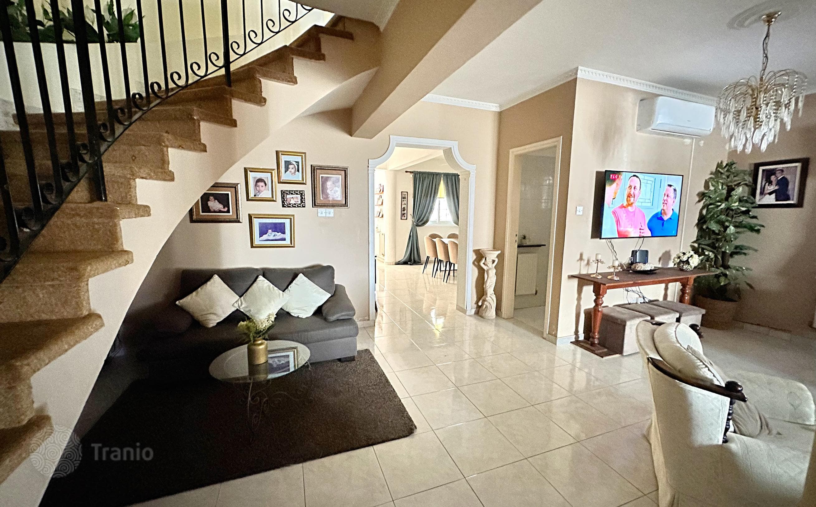 4-комнатный таунхаус 240 м² в Арадипу, Кипр, фото 5