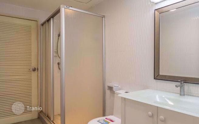 3-комнатные апартаменты в кондо в Ваттхане, Таиланд, фото 2