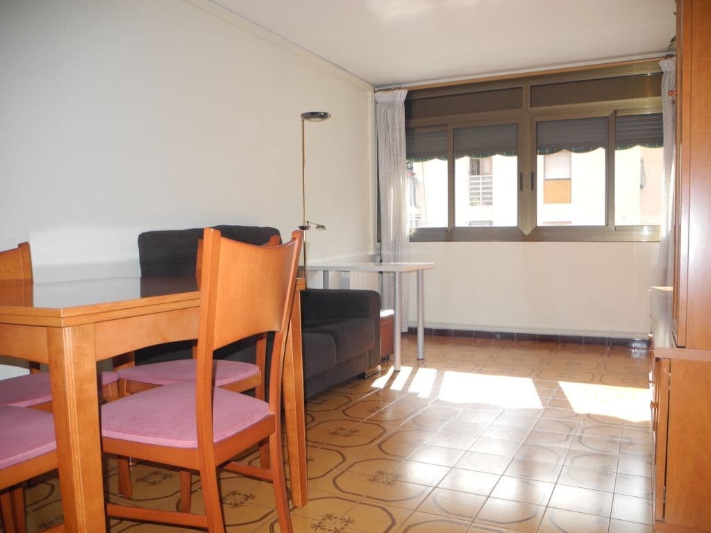 Квартира в Барселоне, Испания, 70 м2